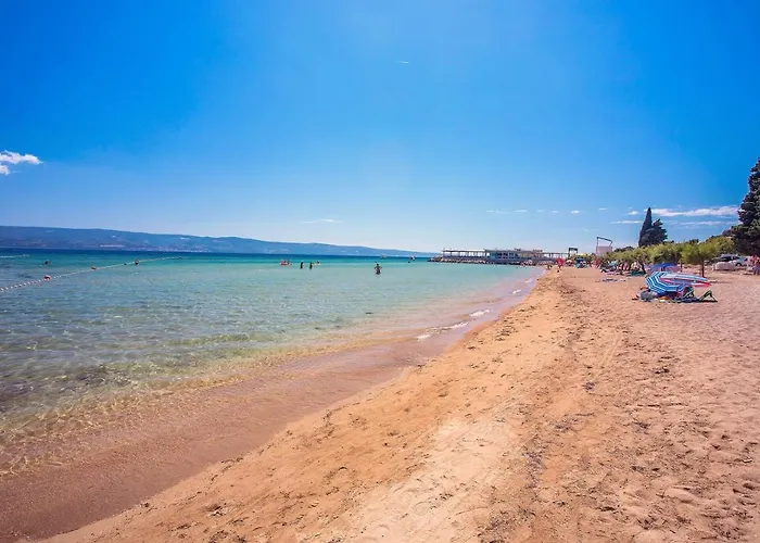 Skura Private Heated Pool 32m2, Summer Kitchen, 4 Bedrooms, Garden Duće