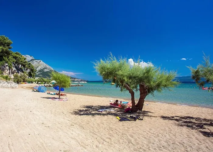 Skura Private Heated Pool 32m2, Summer Kitchen, 4 Bedrooms, Garden Duće